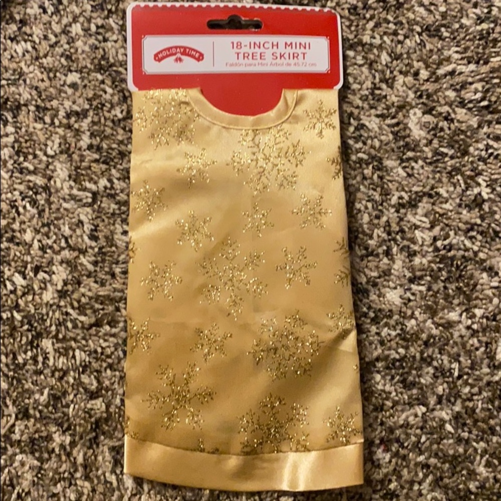 18” Mini Tree Skirt